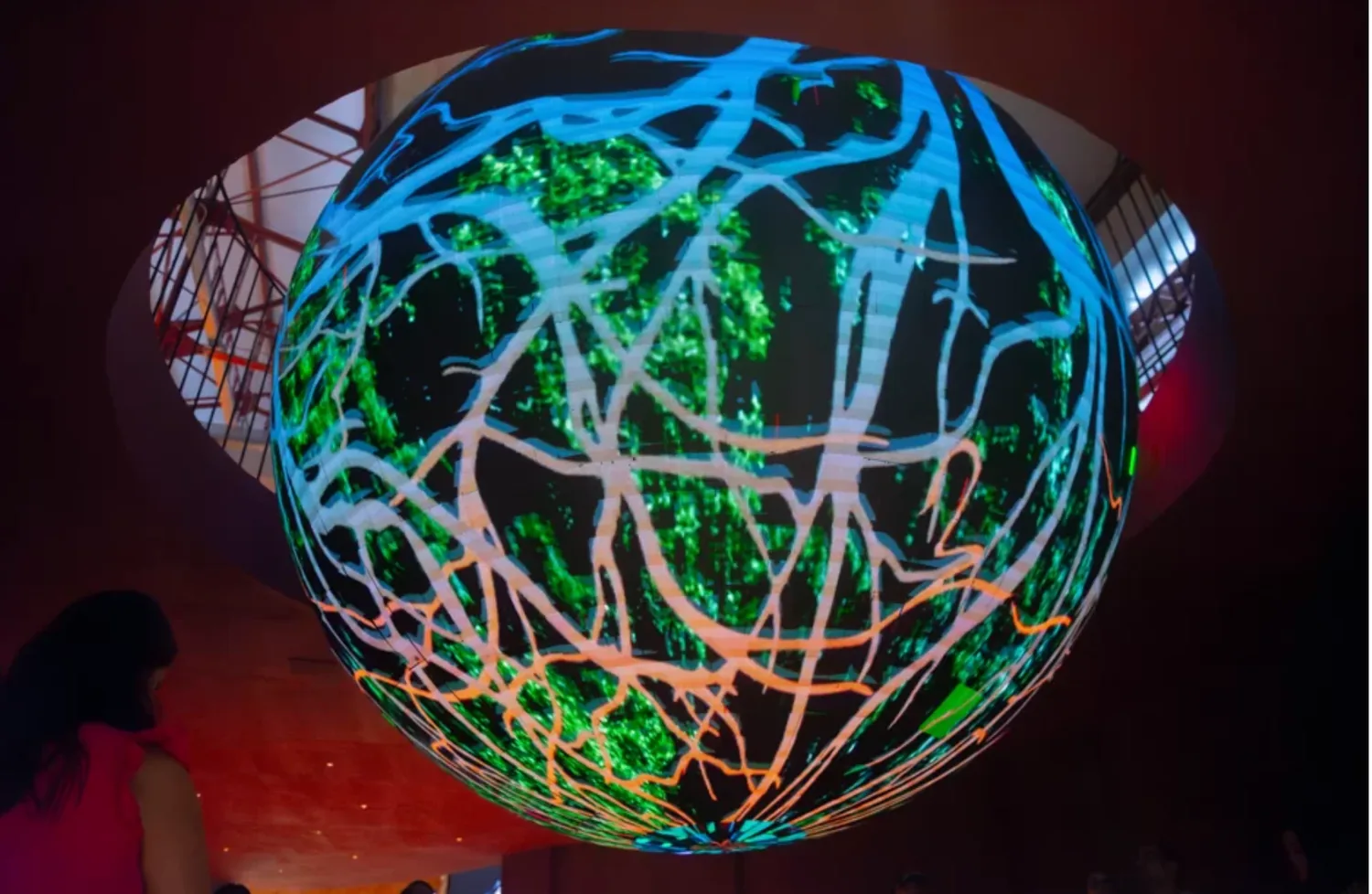 Spherical audiovisual installation at Museu das Amazônias